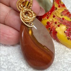 🎈💕stunning polychrome jasper necklace